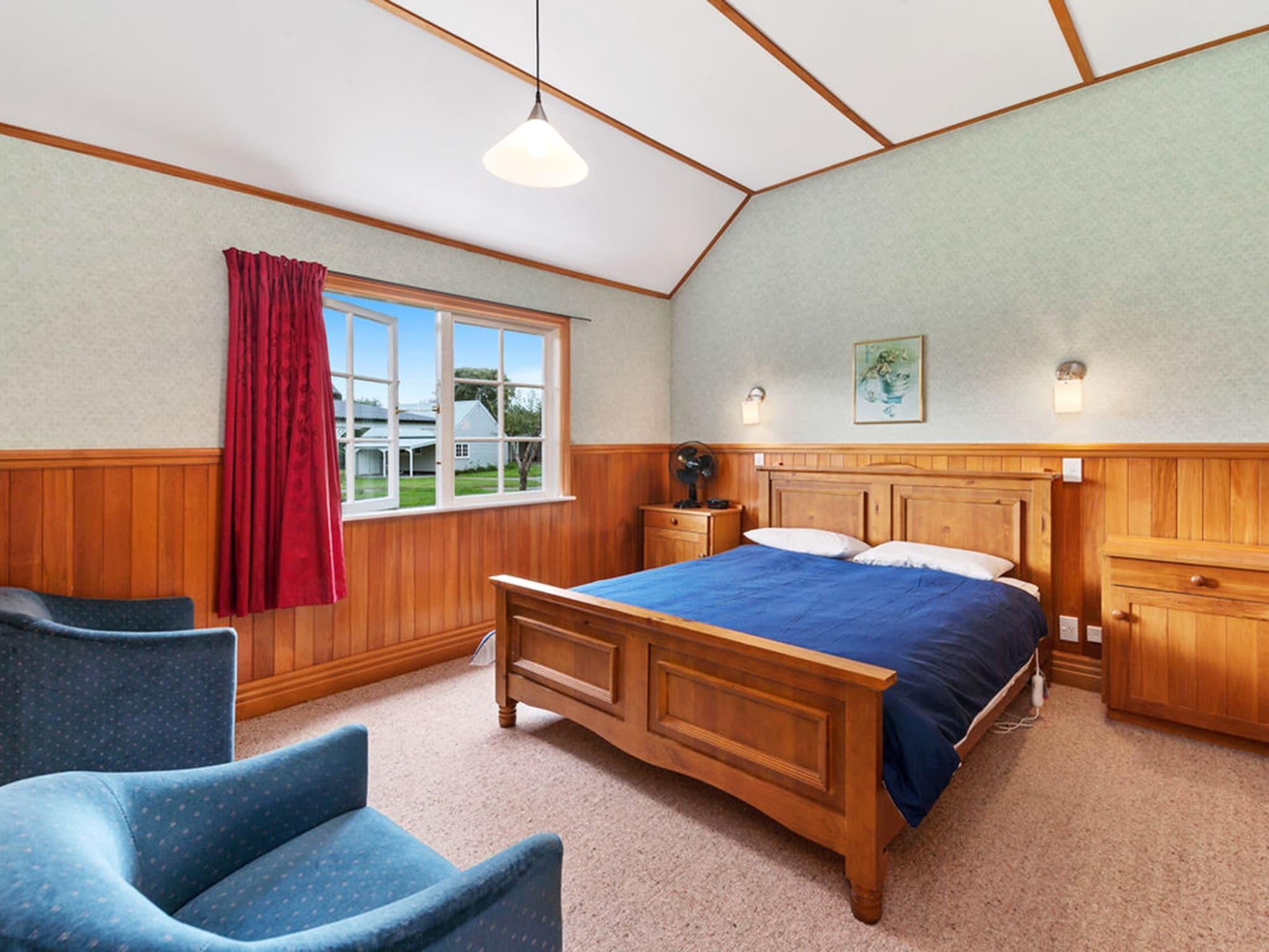 Huka Falls Resort Taupo Zewnętrze zdjęcie A bedroom in a typical New Zealand home